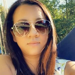 Meet your Posher, Amie